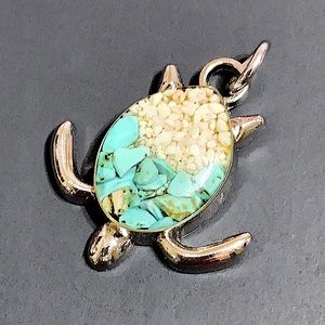 🖤NWOT💕Hawaii Sand turquoise pendant